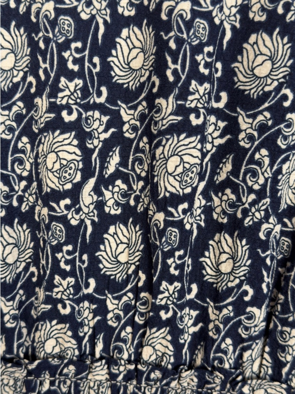 Max Studio Navy and White Floral Smocked Maxi Dress XL - Picture 8 of 10
